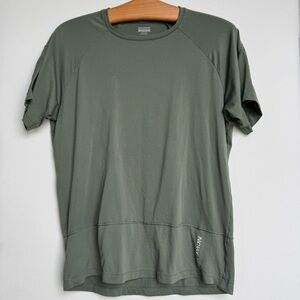 Salomon Men's Olive Green Performance Short Sleeve Running Tee Medium